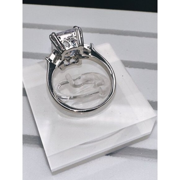 Silver Plated Cubic Zirconia Princess Cut Ring Size 6 - Picture 7 of 9